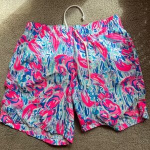 Lilly Pulitzer cosmic coral men’s capri trunks sz medium M